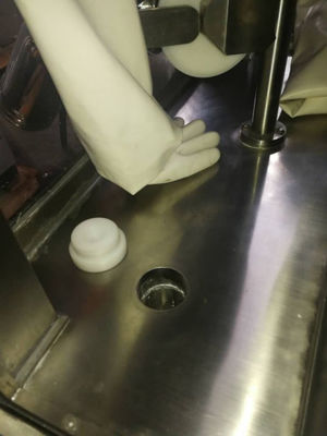 21 CFR Electronic Record Fully Enclosed Rotary Tablet Press Machine with Touch Screen and 36000 PCS/H Capacity OEB5 Level supplier