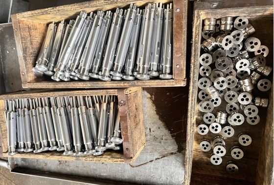 Multi-Tip Tablet Press Tooling (Multi-Tip Dies & Punches) for tablet press machine supplier