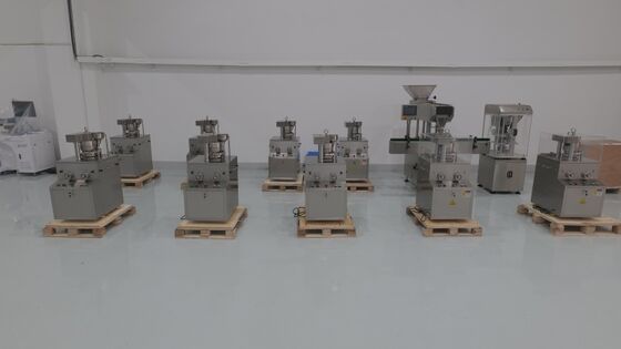 TIANHE Touch Screen Control GMP Design Stainless Steel Lab Tablet Press Machine for Pharmaceutical and Chemical Industries supplier