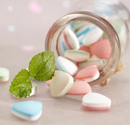 TIANHE Multi Colour Candy Automatic Tablet Press Machine For Chewable Vitamin supplier